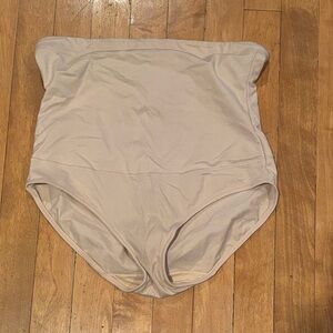 High-Waisted Cream Shapeware